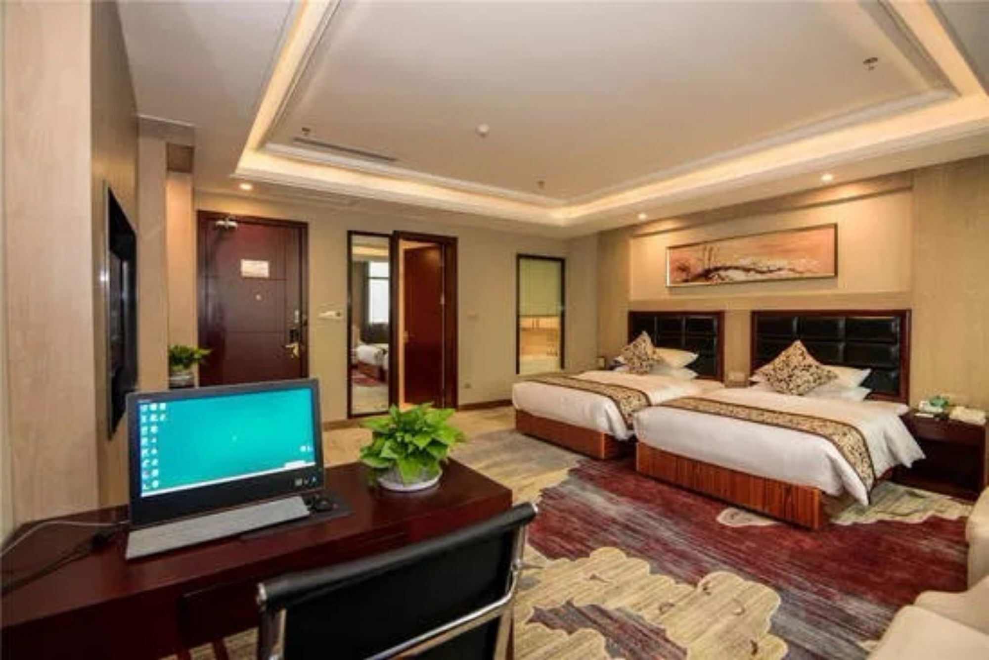 Days Hotel & Suites Shishi Куанжоу Екстериор снимка