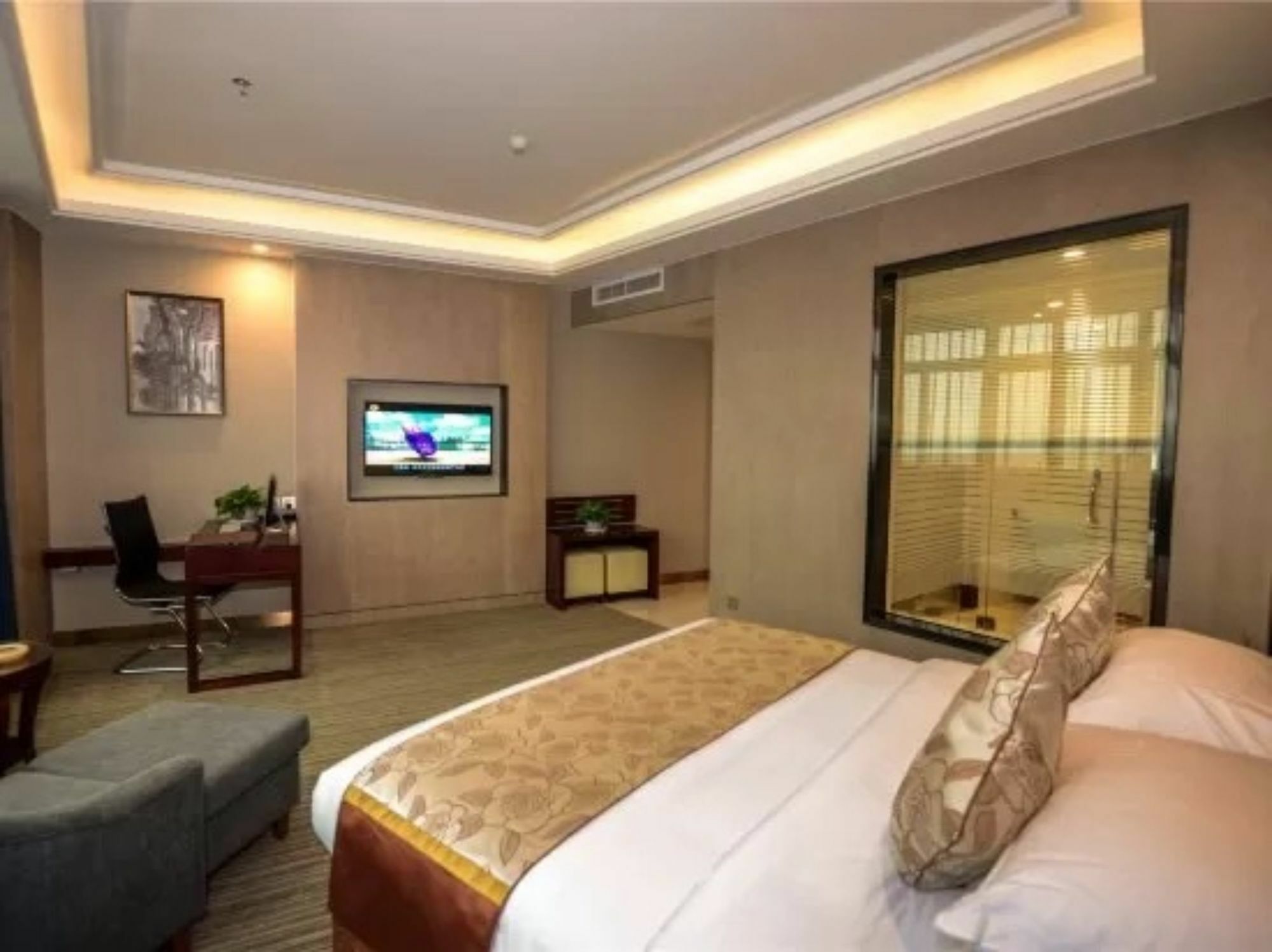 Days Hotel & Suites Shishi Куанжоу Екстериор снимка